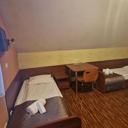 Motel Gorno ภายนอก รูปภาพ