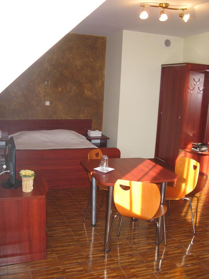 Motel Gorno ภายนอก รูปภาพ